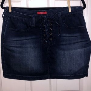 Denim skirt